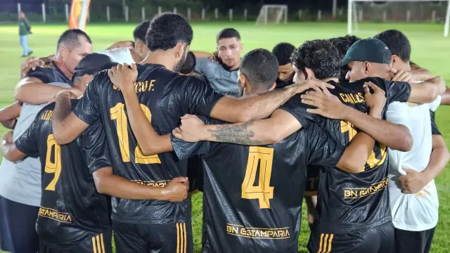 Real Paris FC é campeão do Campeonato 7 Society após decisão nos pênaltis!