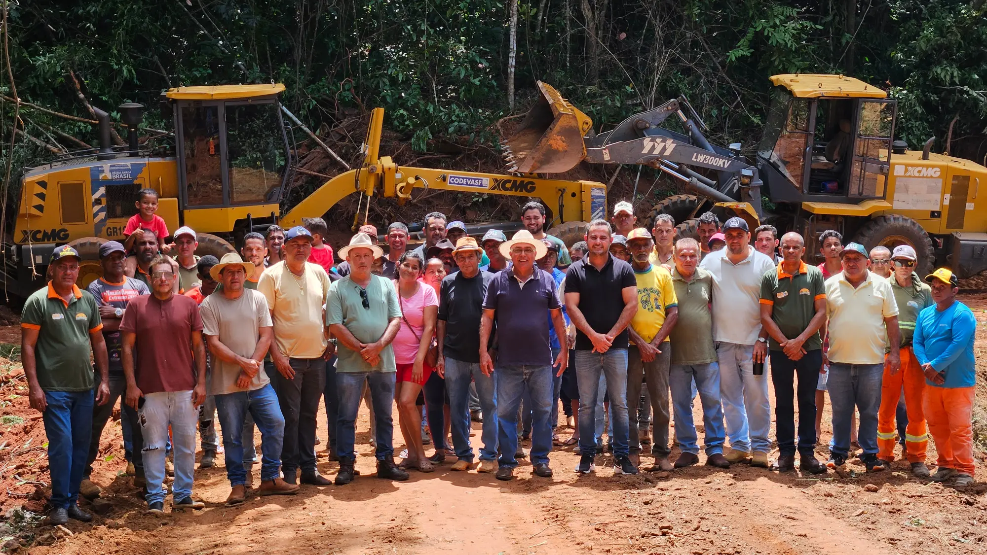 Prefeitura de Aparecida entrega galeria no Baixão e reforça infraestrutura da zona rural