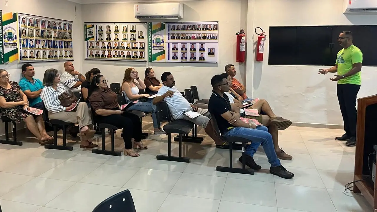 APARECIDA: Empreendedores participam de oficina sobre estratégias de marketing